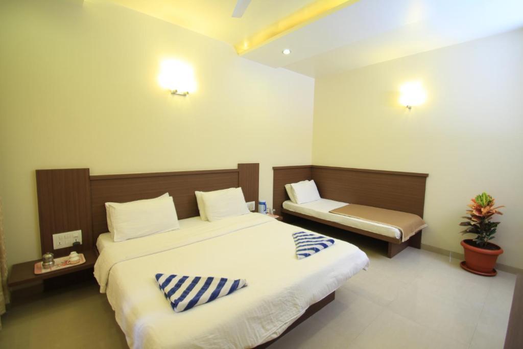 Hotel Sai Smaran Shirdi Cameră foto
